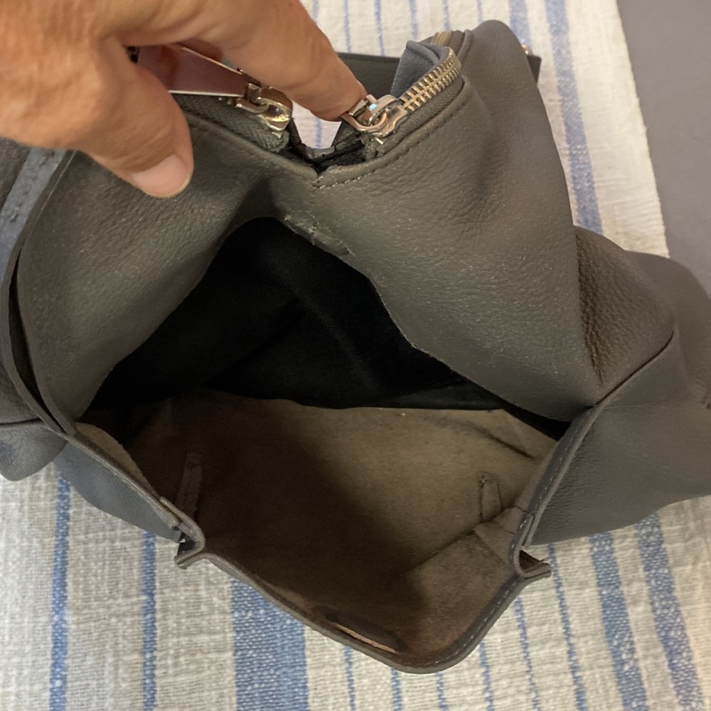 Linea Pelle purse - Picture 10 of 17